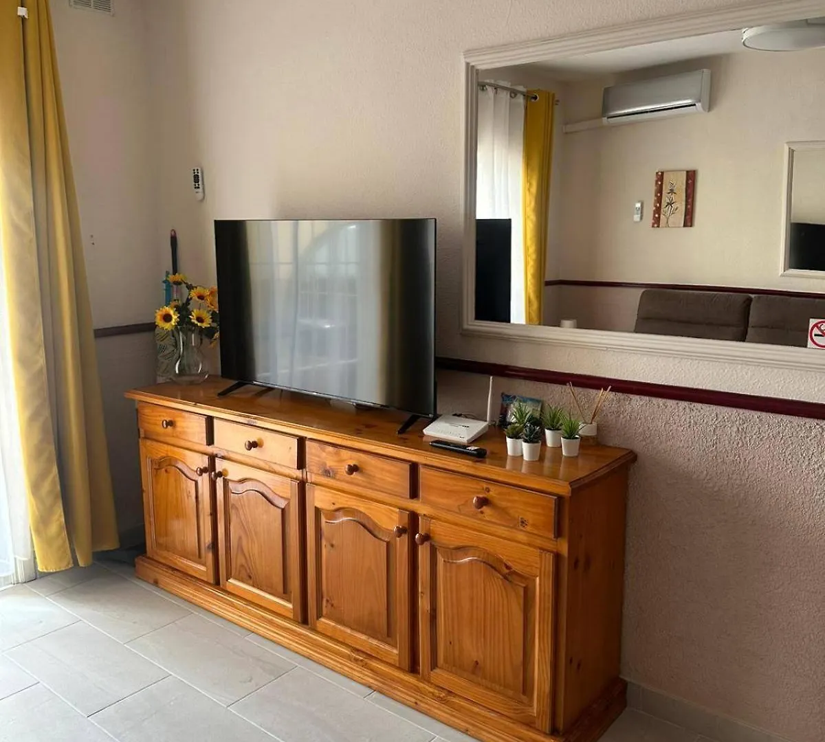 Carolina Apartman Costa Adeje  0*, Costa Adeje (Tenerife) Espanha